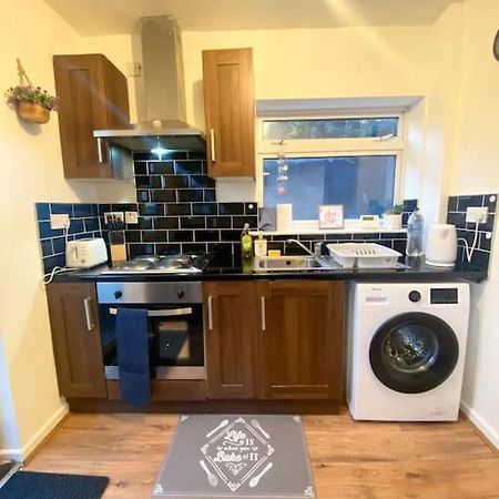 Swankyhome 4 Groups/Contractors Birmingham Dış mekan fotoğraf
