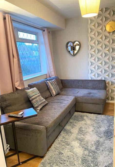 Swankyhome 4 Groups/Contractors Birmingham Dış mekan fotoğraf